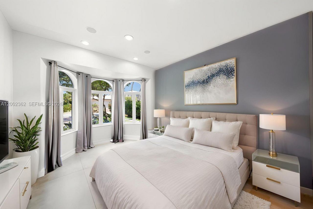 2614 Castilla Isle, Fort Lauderdale, FL 33301 Photo