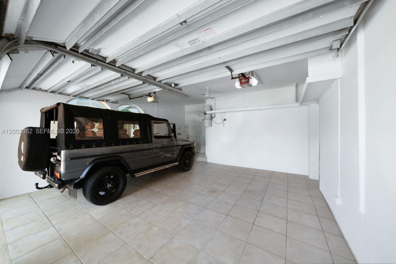 2614 Castilla Isle, Fort Lauderdale, FL 33301 Photo