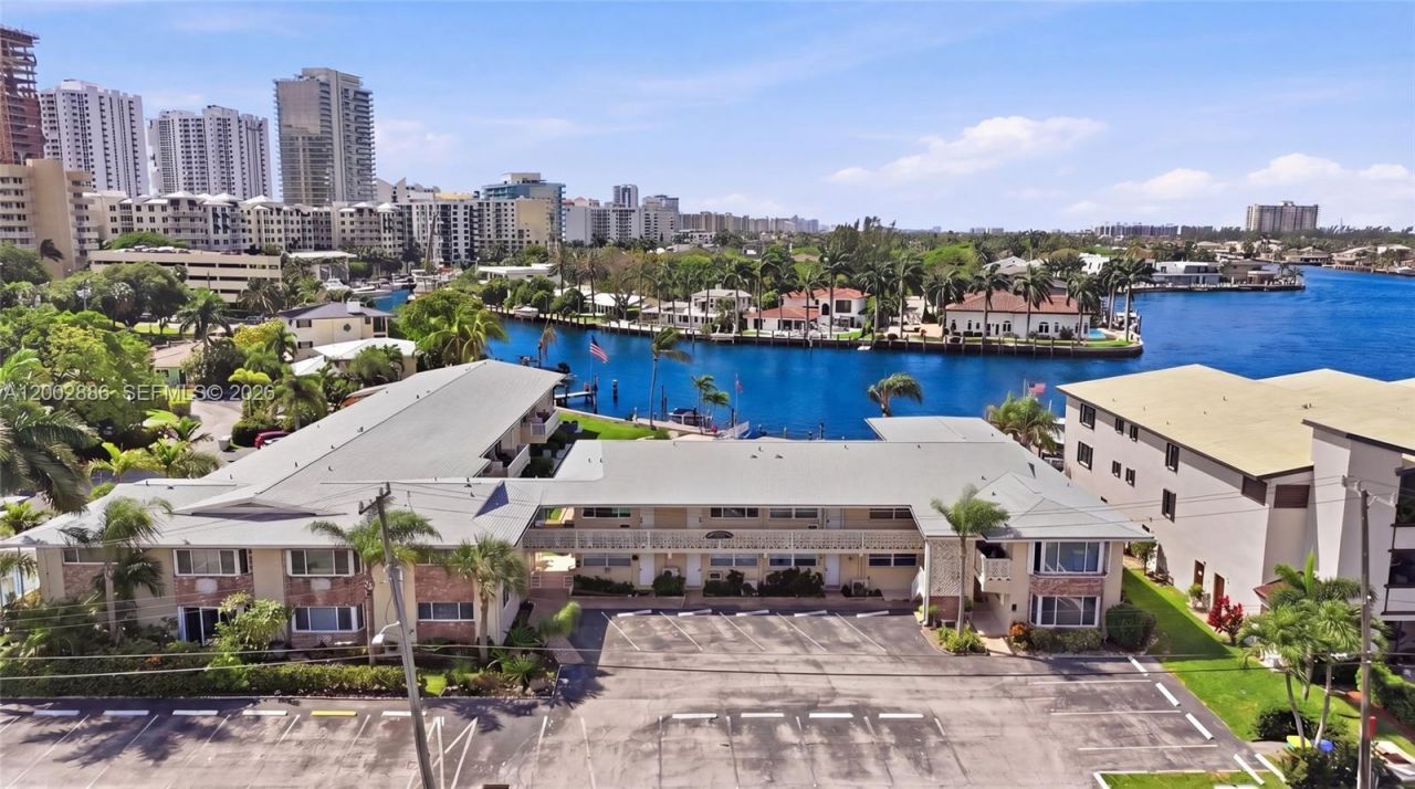 3216 SE 12th St, Unit 8, Pompano Beach, FL 33062 Photo