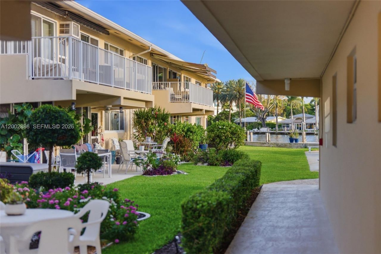 3216 SE 12th St, Unit 8, Pompano Beach, FL 33062 Photo