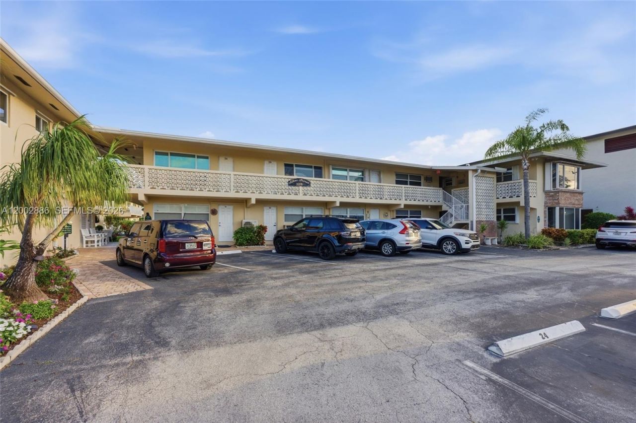 3216 SE 12th St, Unit 8, Pompano Beach, FL 33062 Photo