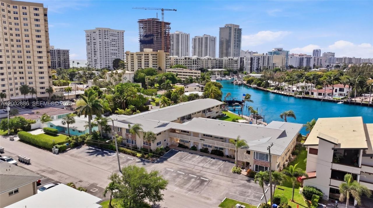 3216 SE 12th St, Unit 8, Pompano Beach, FL 33062 Photo