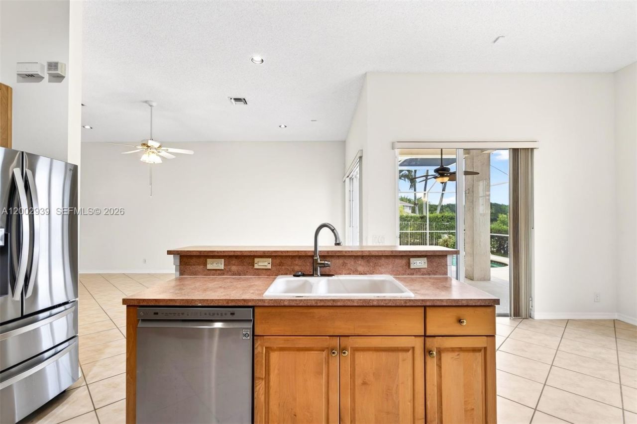 3928 Heron Ridge Ln, Weston, FL 33331 Photo