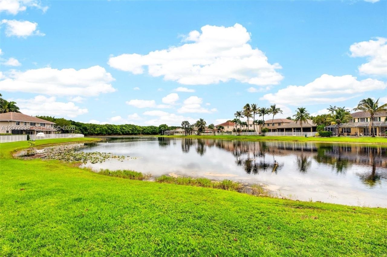 3928 Heron Ridge Ln, Weston, FL 33331 Photo