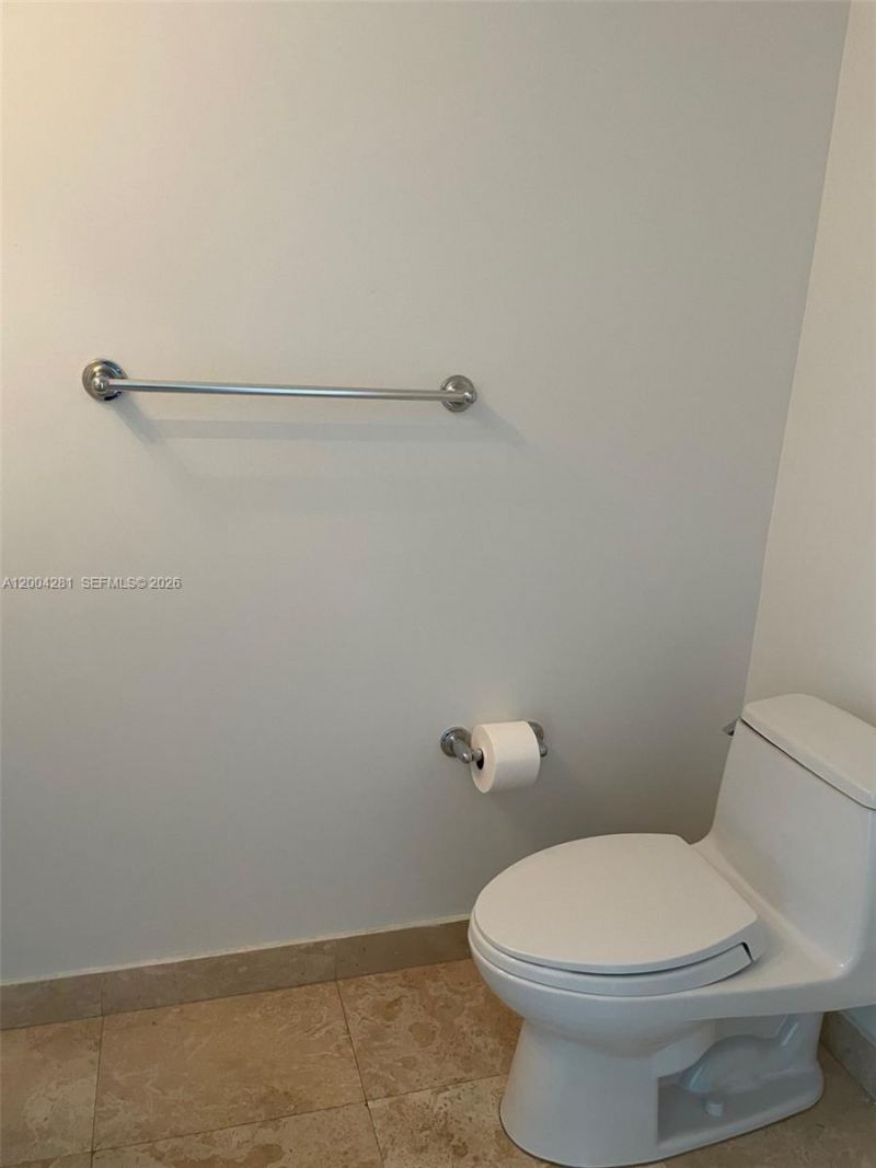 41 SE 5th St, Unit 1614, Miami, FL 33131 Photo