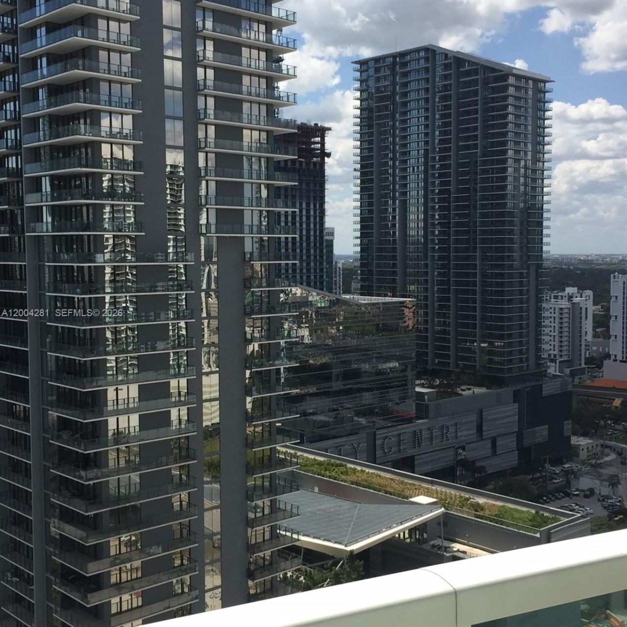 41 SE 5th St, Unit 1614, Miami, FL 33131 Photo