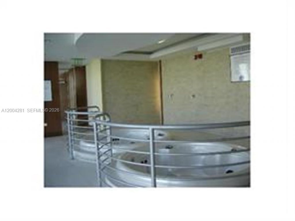 41 SE 5th St, Unit 1614, Miami, FL 33131 Photo