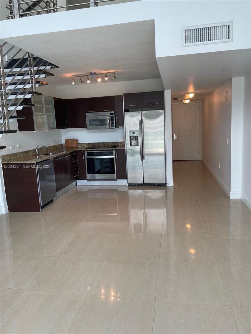 41 SE 5th St, Unit 1614, Miami, FL 33131 Photo
