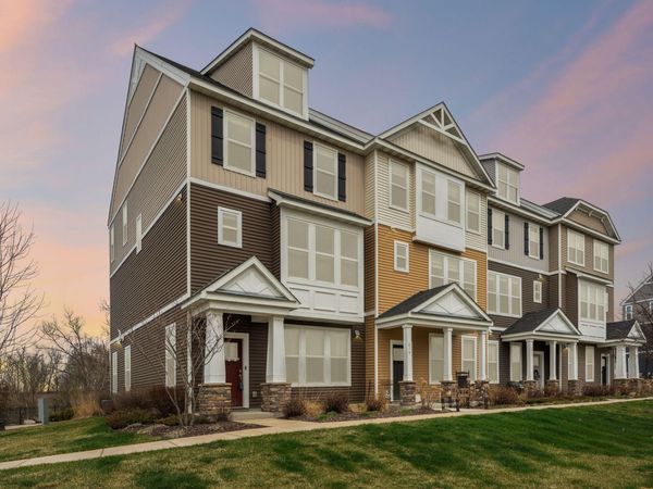 623 Satori Way , Chaska, MN 55318