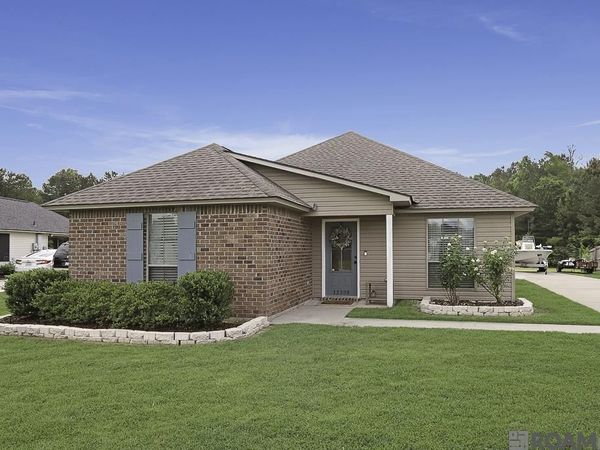 12308 Creekside Ave, Walker, LA 70785