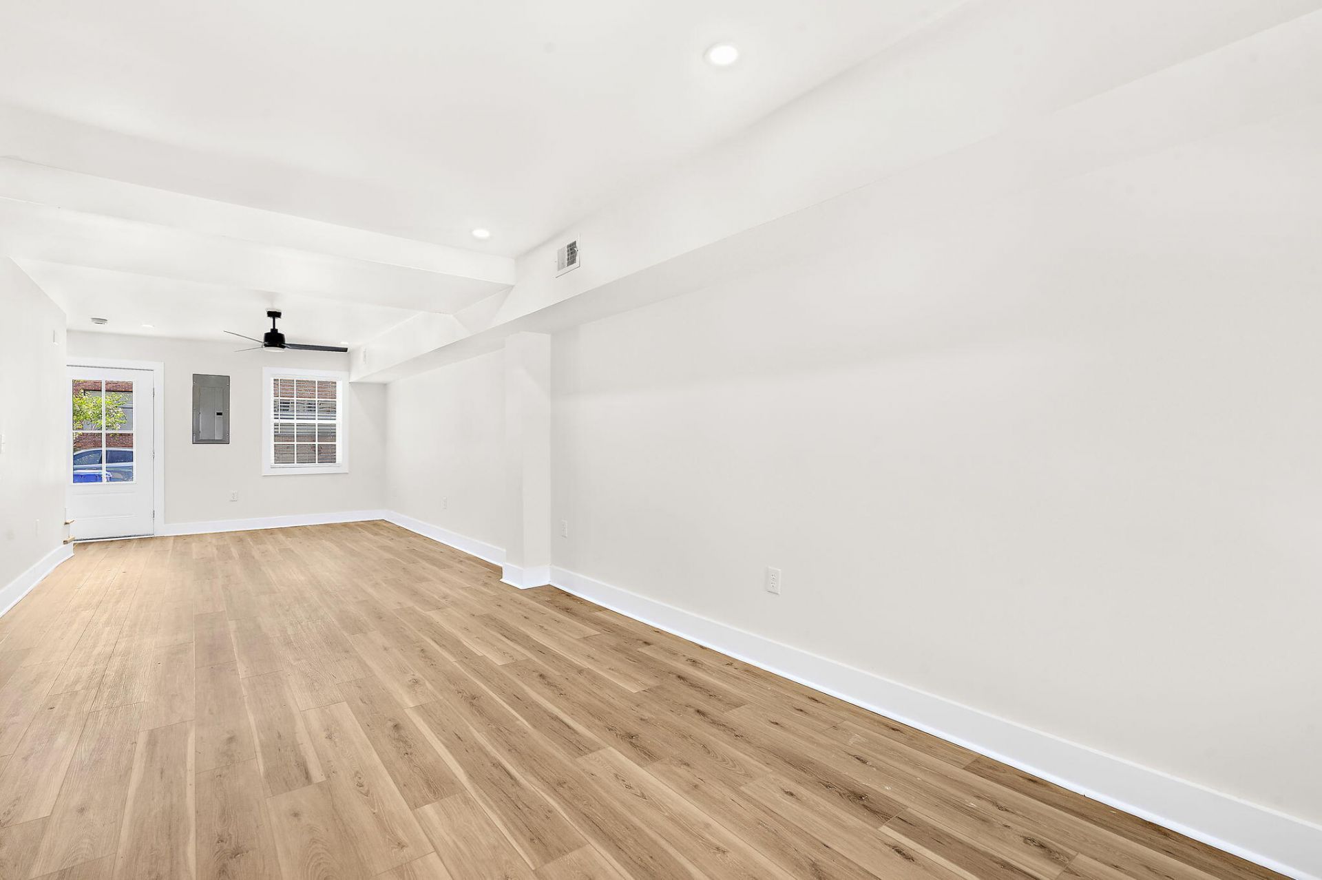 24 Blake Street Photo 11