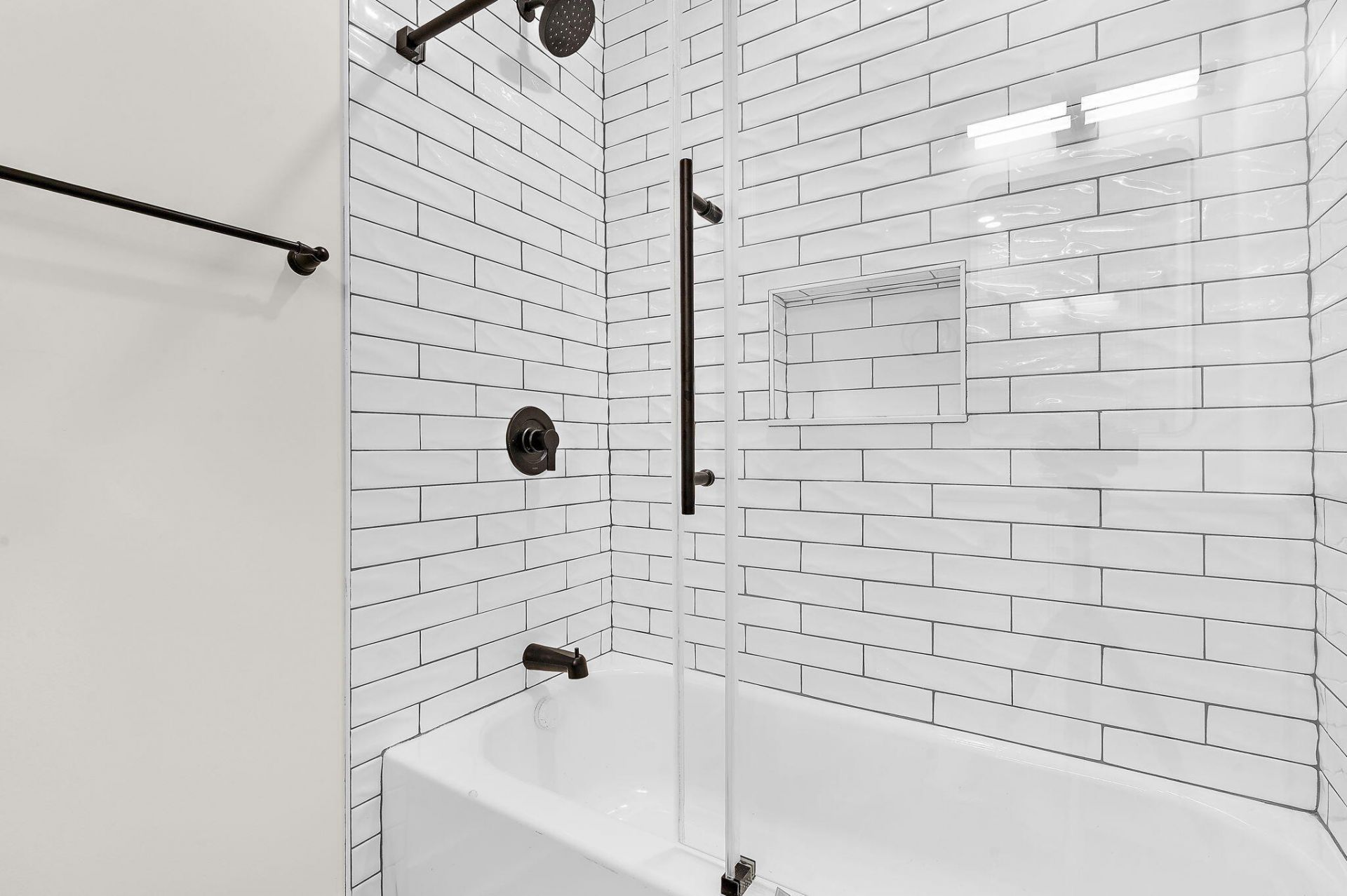 24 Blake Street Photo 21