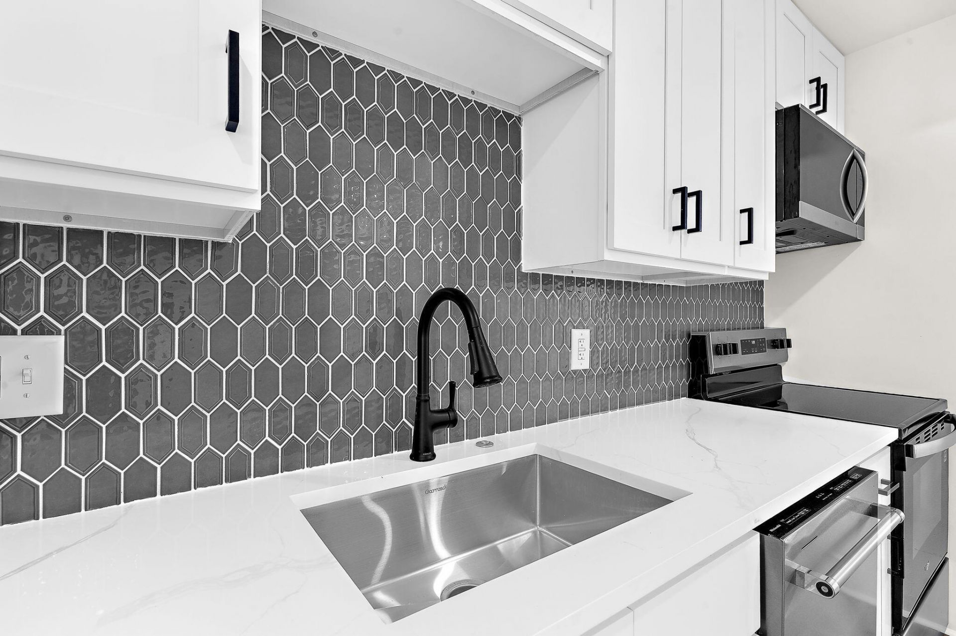 24 Blake Street Photo 5