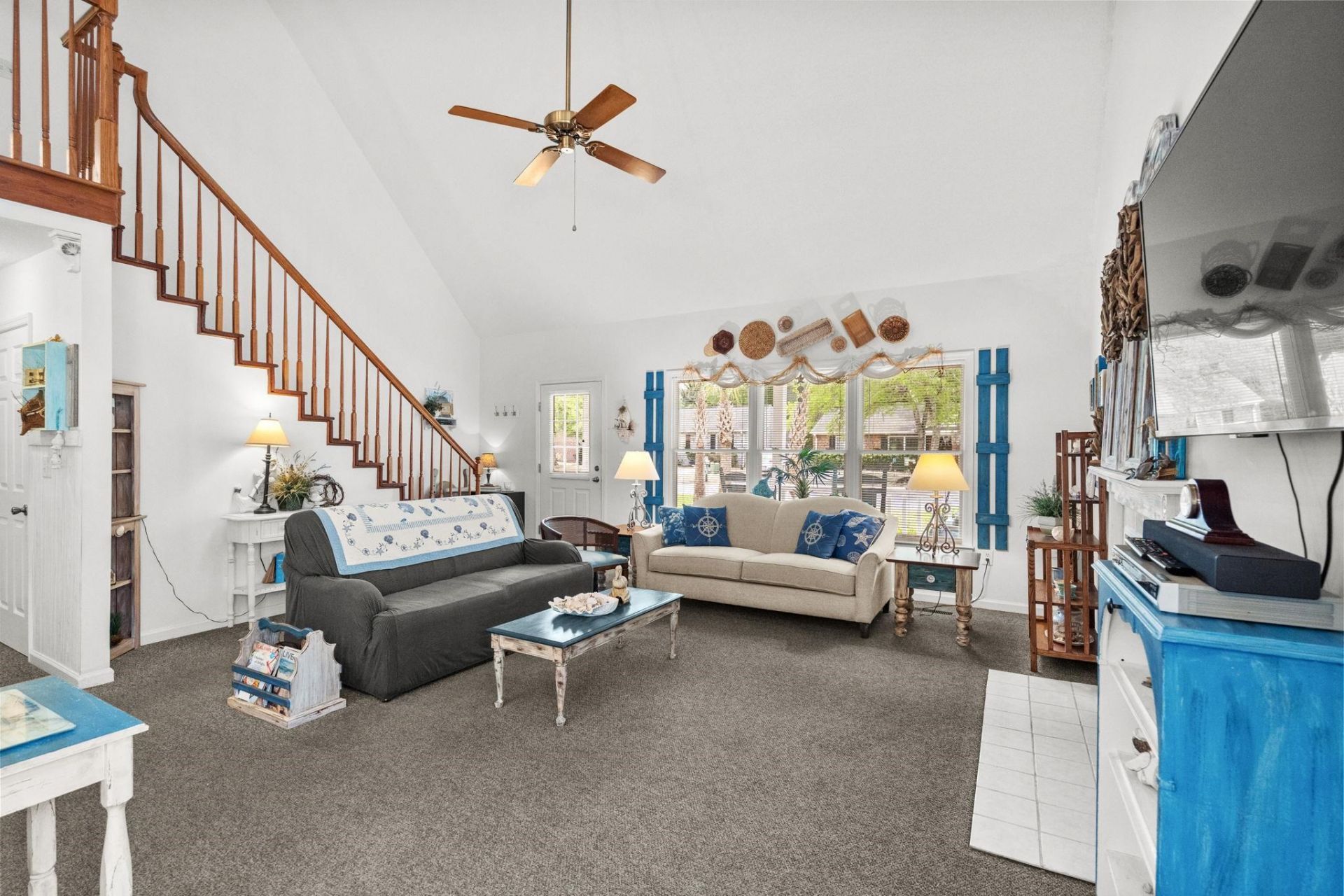 2329 Ameron Ct. Photo 10