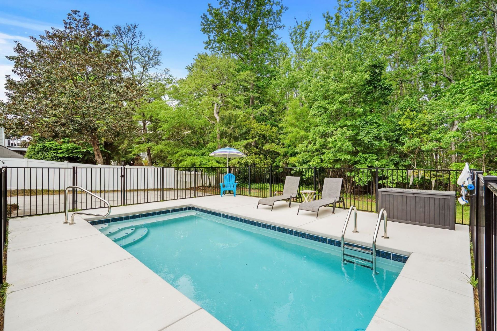 2329 Ameron Ct. Photo 28