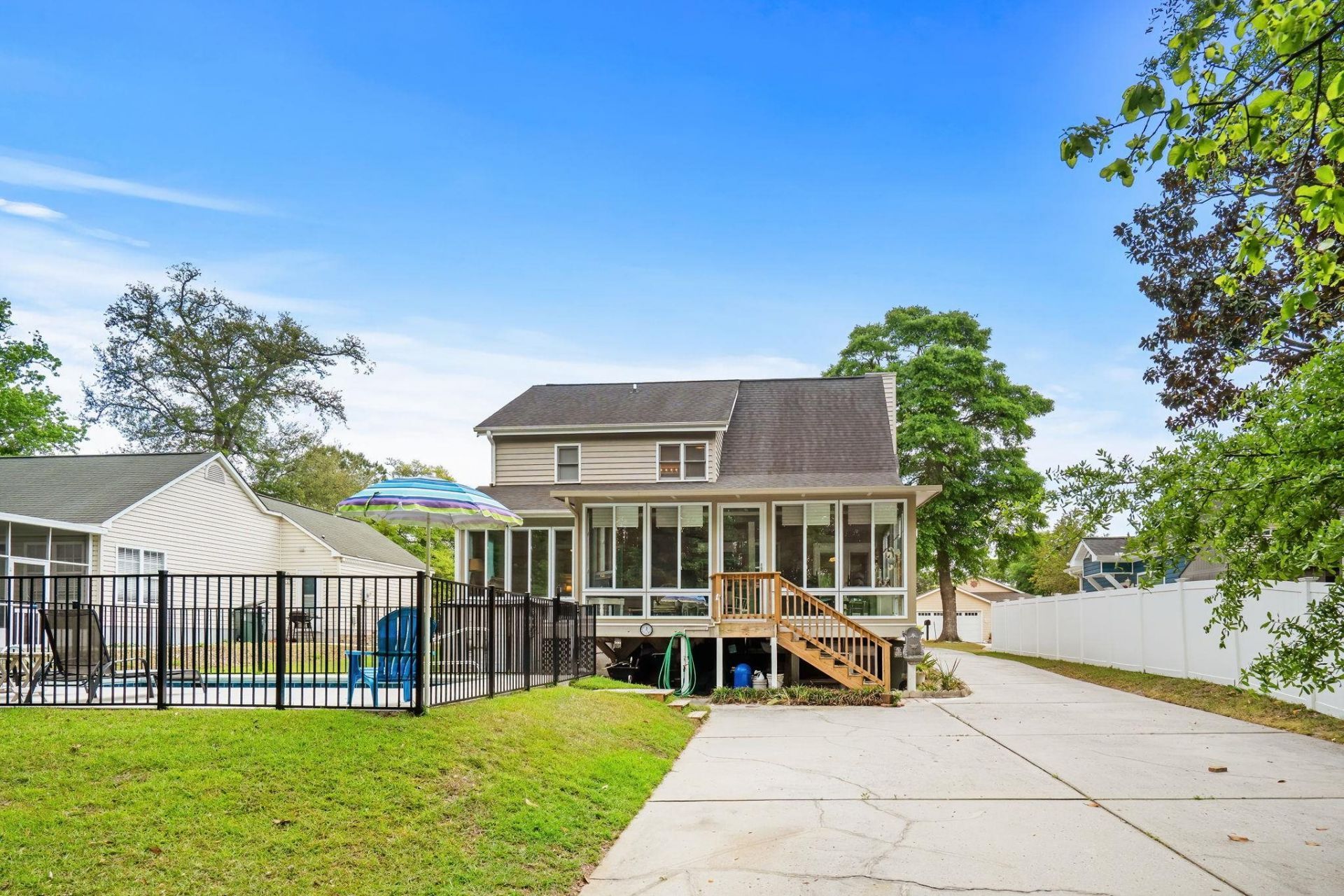 2329 Ameron Ct. Photo 41