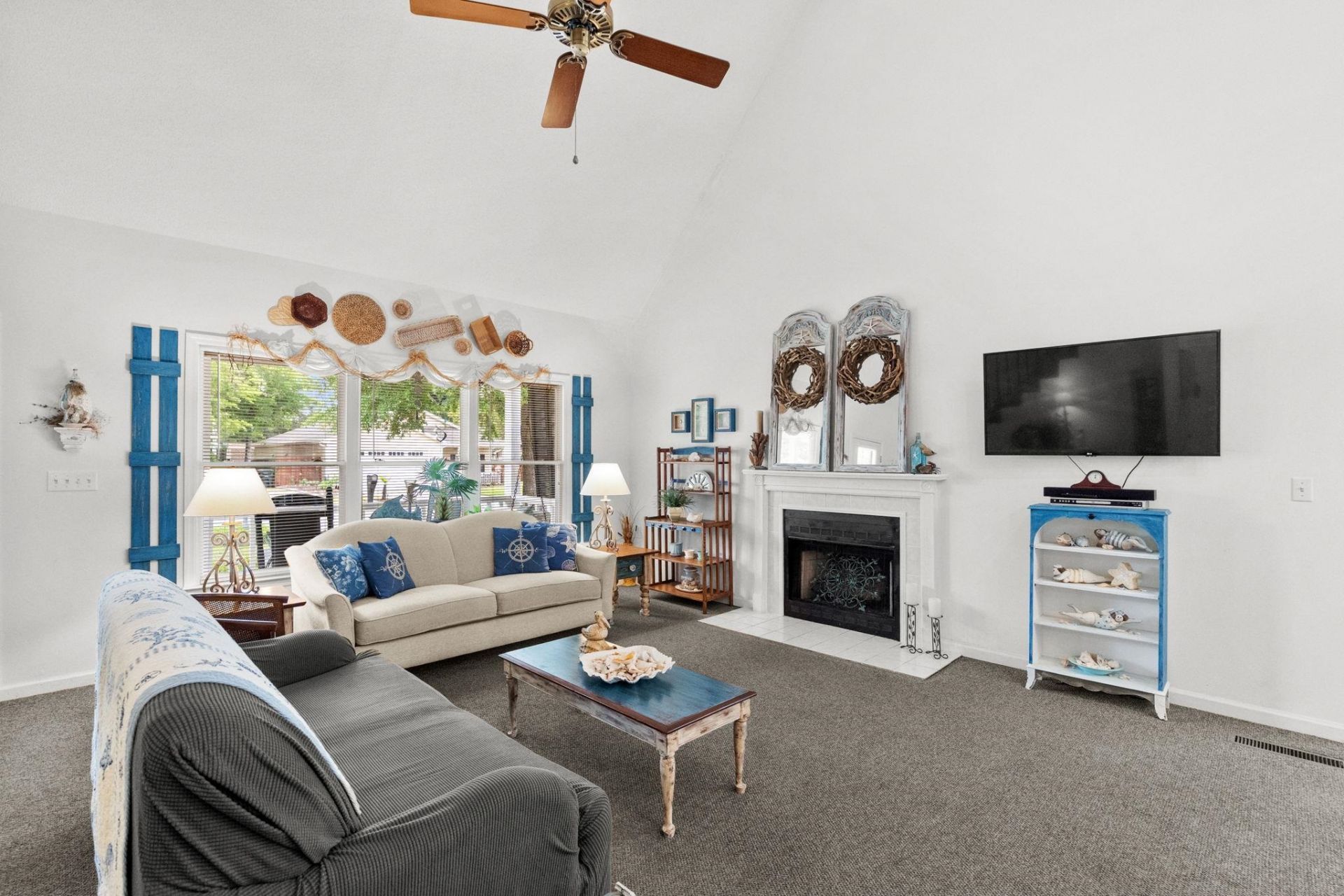 2329 Ameron Ct. Photo 8