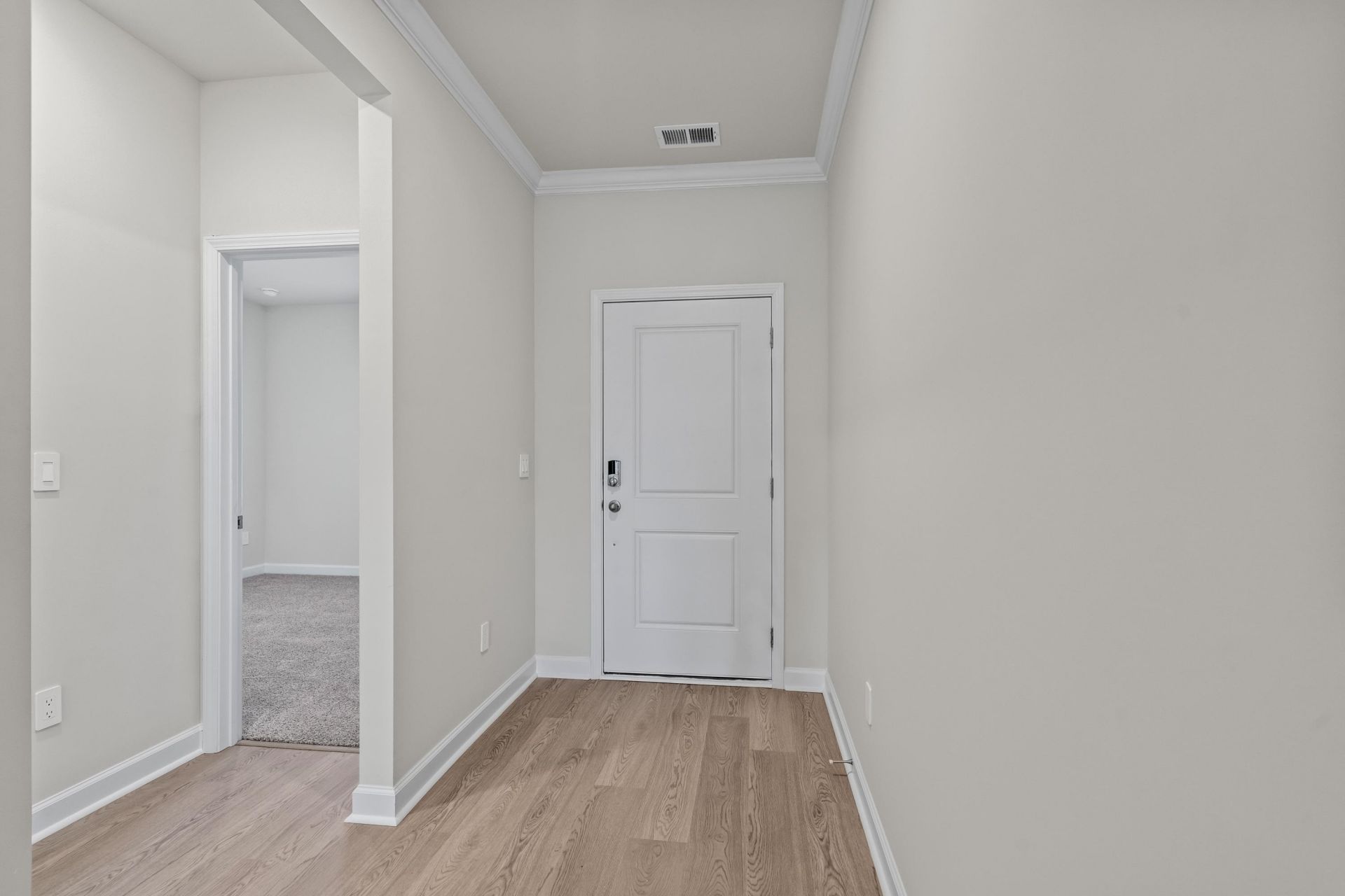 1005 Lauryn Oak Loop Photo 13