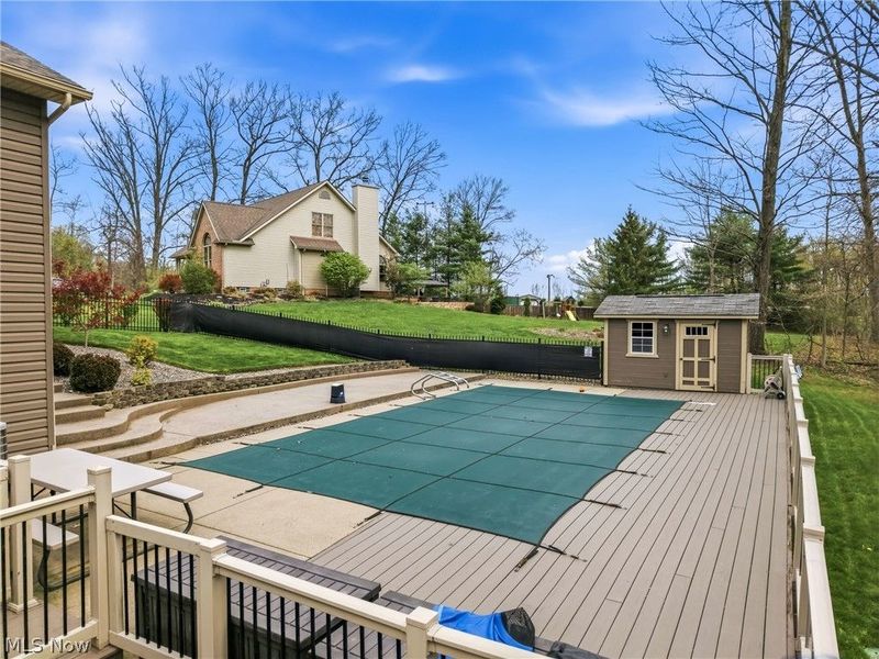 701 Ravine Drive N, Mc Donald, OH 44437 Photo 10