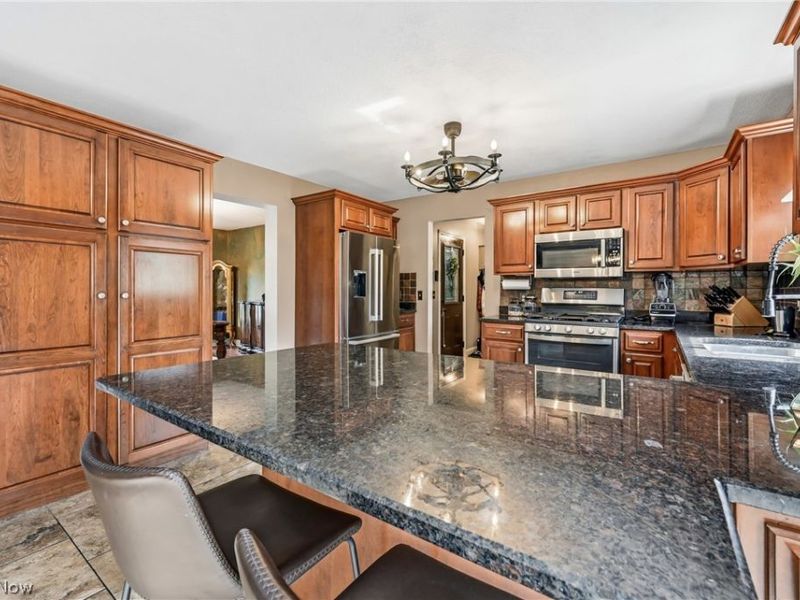 701 Ravine Drive N, Mc Donald, OH 44437 Photo 22