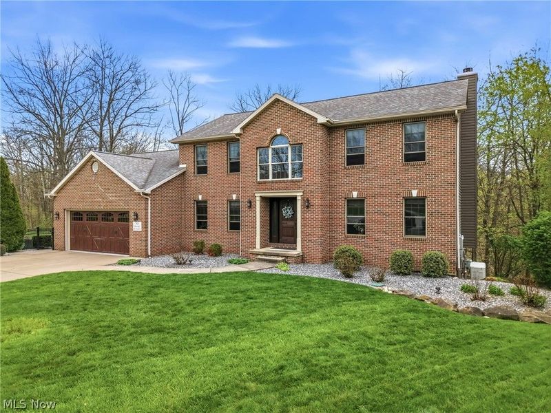 701 Ravine Drive N, Mc Donald, OH 44437 Photo 3