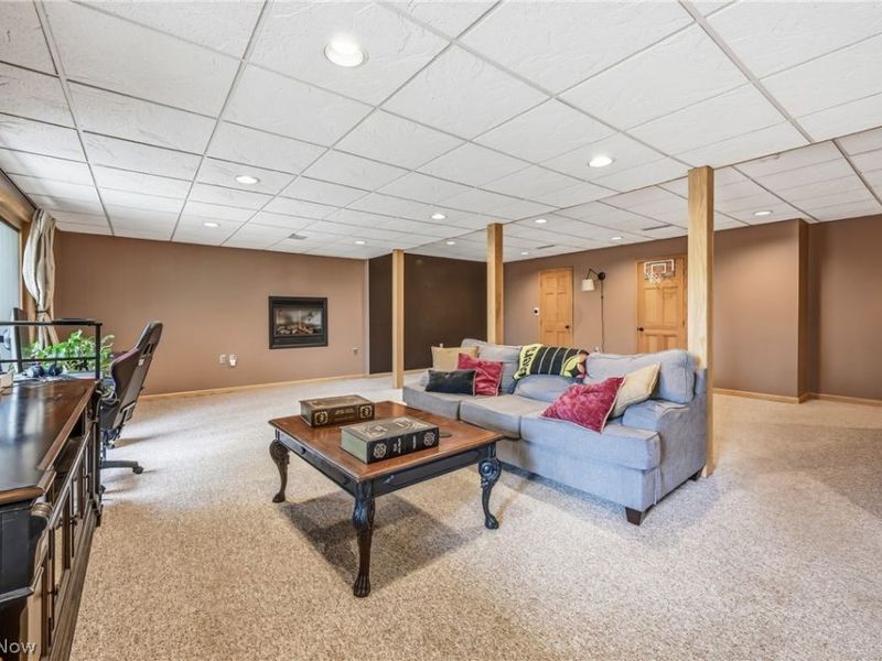 701 Ravine Drive N, Mc Donald, OH 44437 Photo 45