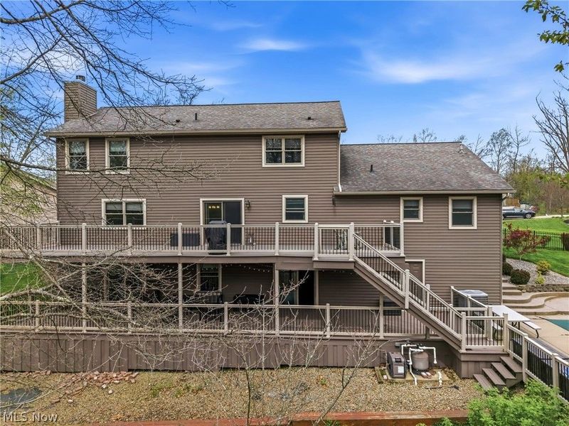 701 Ravine Drive N, Mc Donald, OH 44437 Photo 5