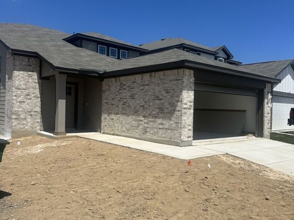 8613 EAGLE HILL MDW, San Antonio, TX 78222