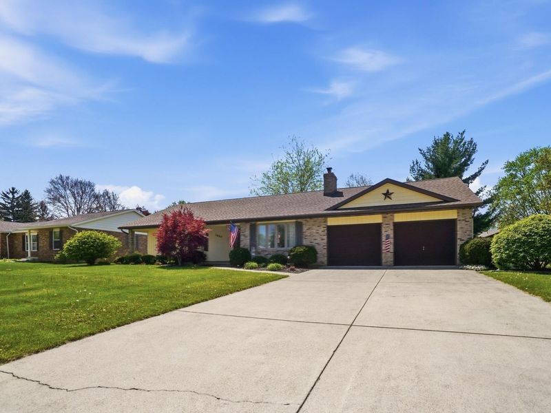 1007 Carnation Drive, Wapakoneta, OH 45895 Photo 2