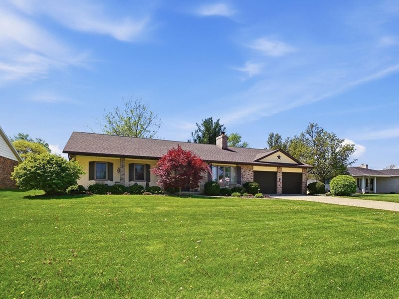 1007 Carnation Drive, Wapakoneta, OH 45895 Photo 3