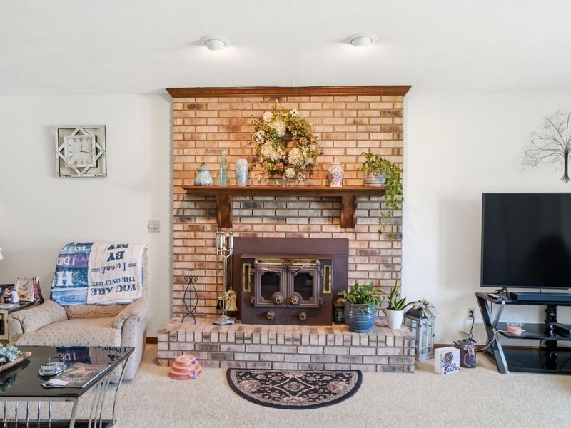 1007 Carnation Drive, Wapakoneta, OH 45895 Photo 7