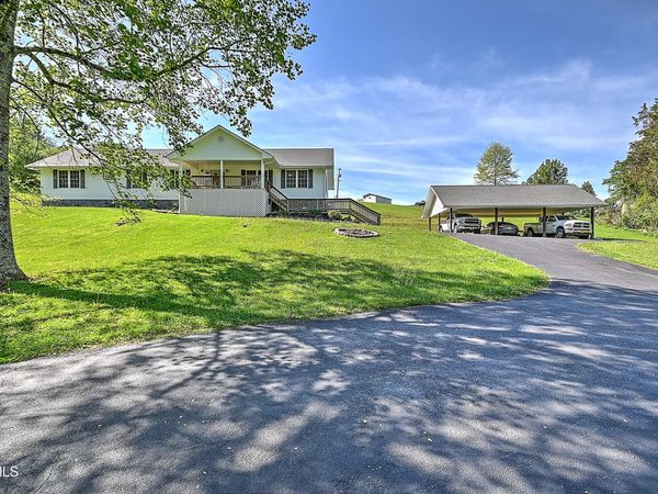 218 Jones Ridge Drive, Dryden, VA 24243