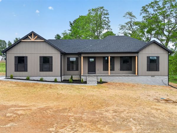 38 Miller Road , Auburn, KY 42206