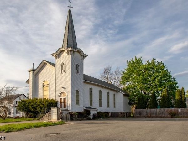 11 Kennedy Ave, Ogdensburg, NJ 07439