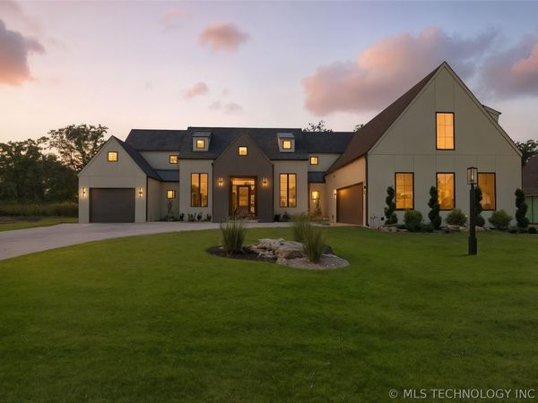 17822 E Patriot Drive , Owasso, OK 74055