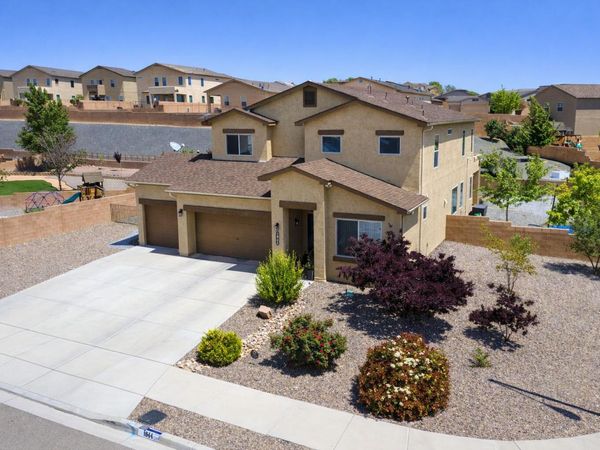 1044 Grace Court NE, Rio Rancho, NM 87144