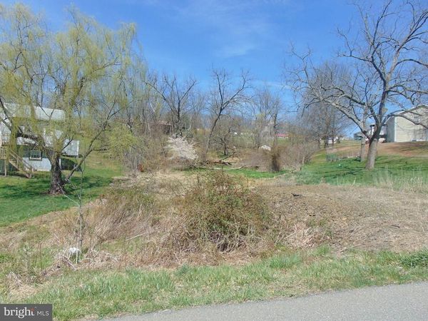 1126 W WYNONAH DRIVE, AUBURN, PA 17922