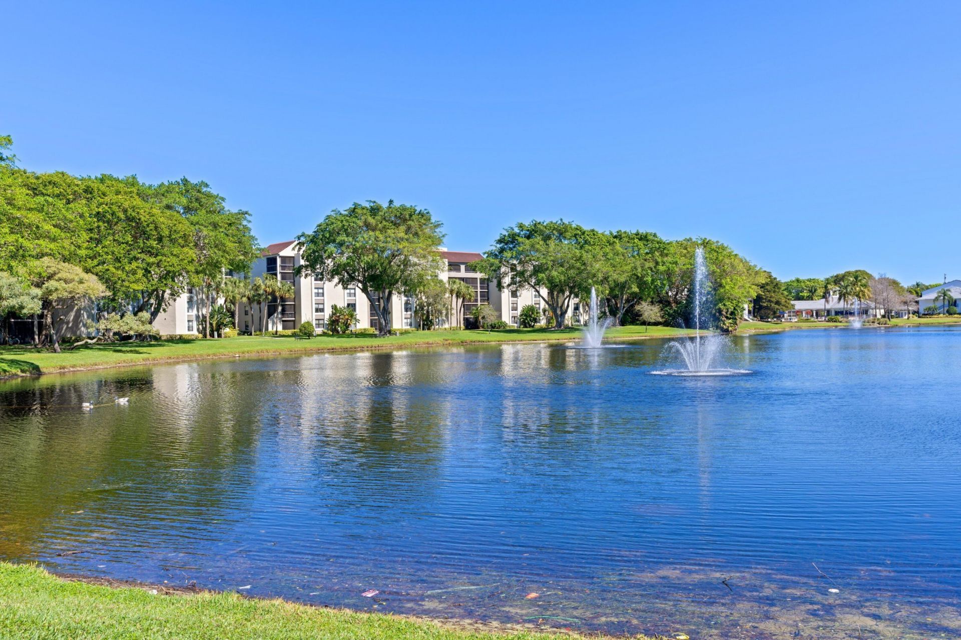 820 Lavers Circle, Unit G403, Delray Beach, FL 33444 Photo