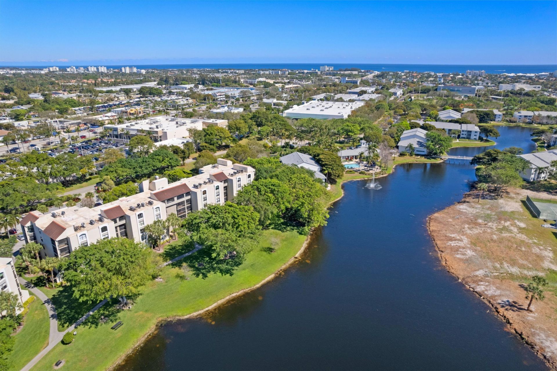 820 Lavers Circle, Unit G403, Delray Beach, FL 33444 Photo