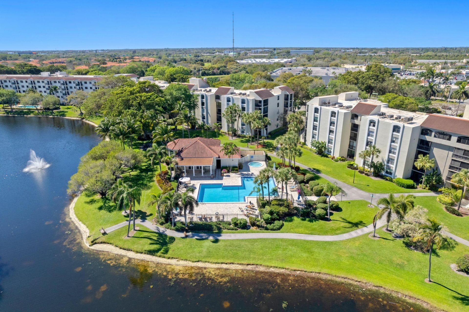 820 Lavers Circle, Unit G403, Delray Beach, FL 33444 Photo