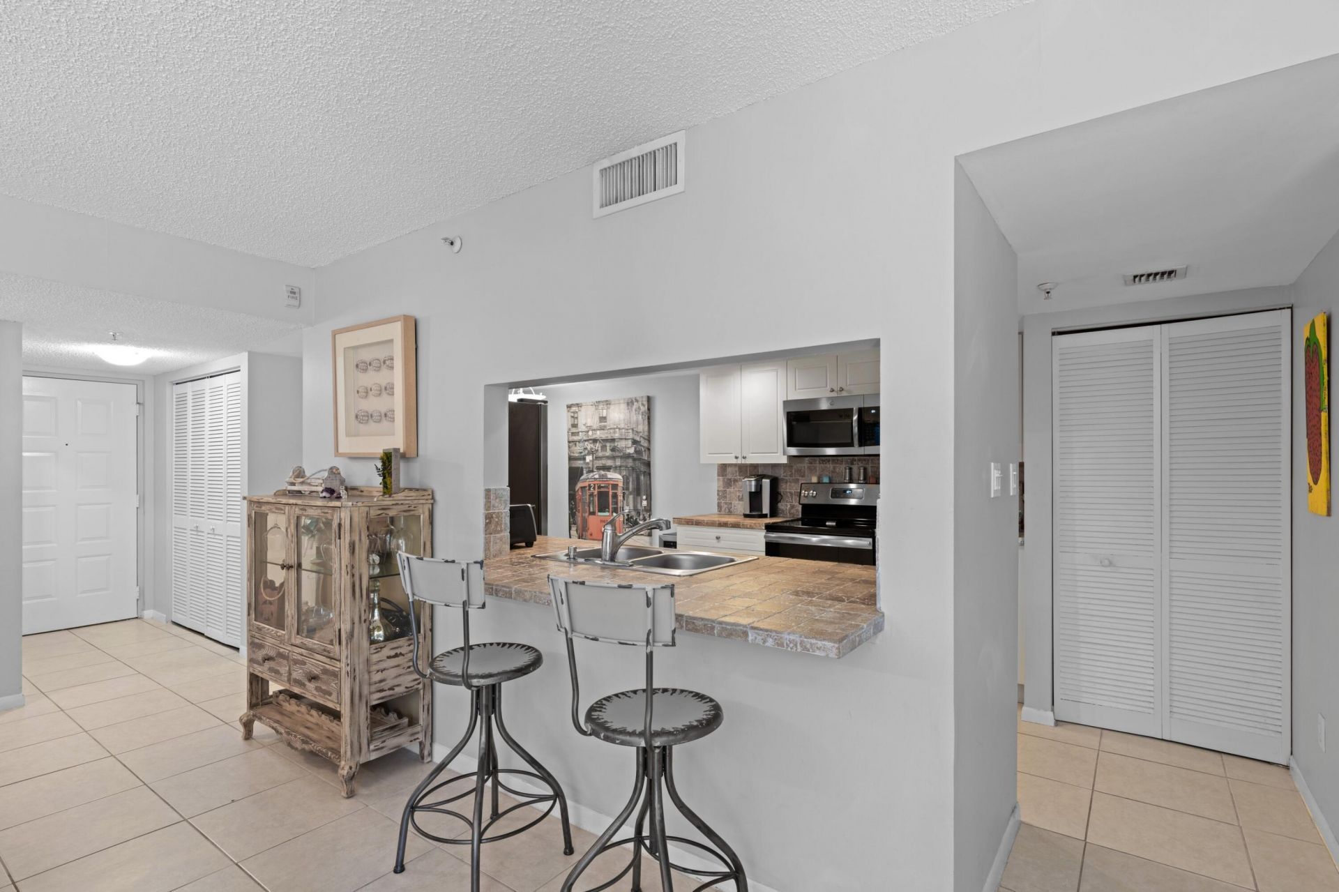 820 Lavers Circle, Unit G403, Delray Beach, FL 33444 Photo