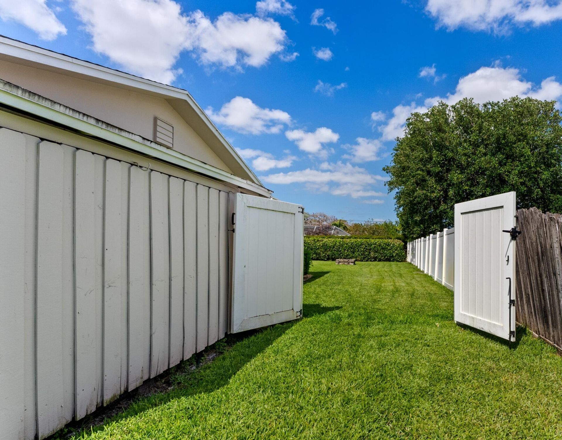 3099 Medinah Circle E, Greenacres, FL 33467 Photo