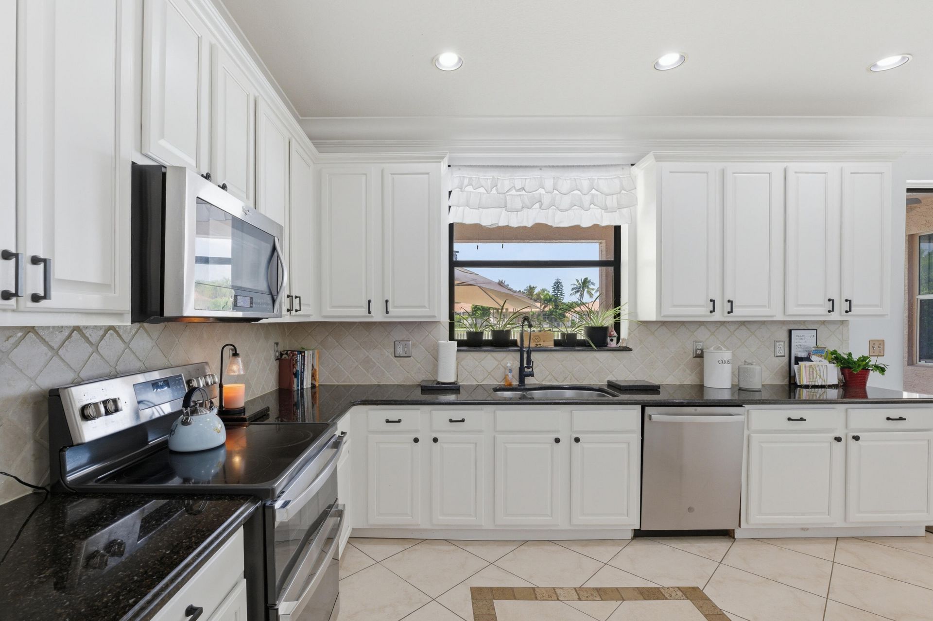 2644 San, West Palm Beach, FL 33411 Photo