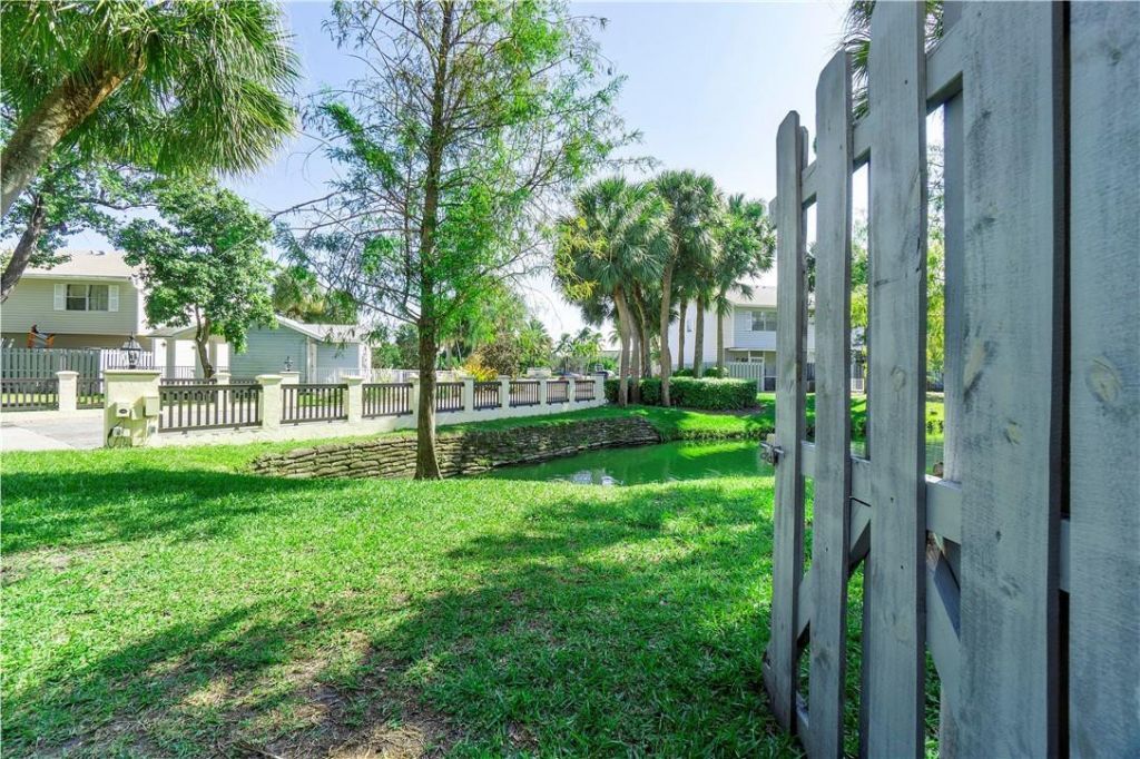 185 SW 3rd Street, Pompano Beach, FL 33060 Photo