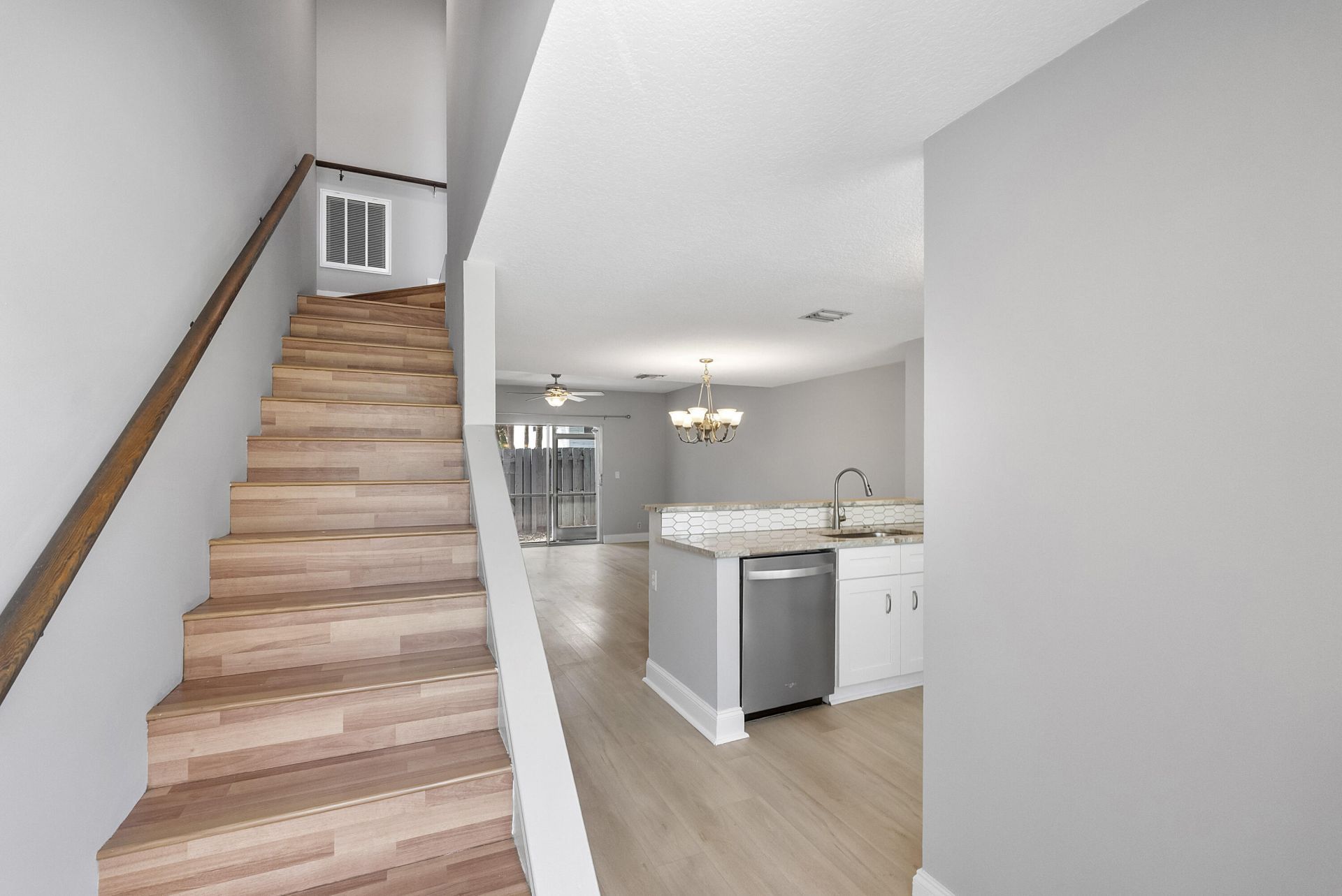 185 SW 3rd Street, Pompano Beach, FL 33060 Photo