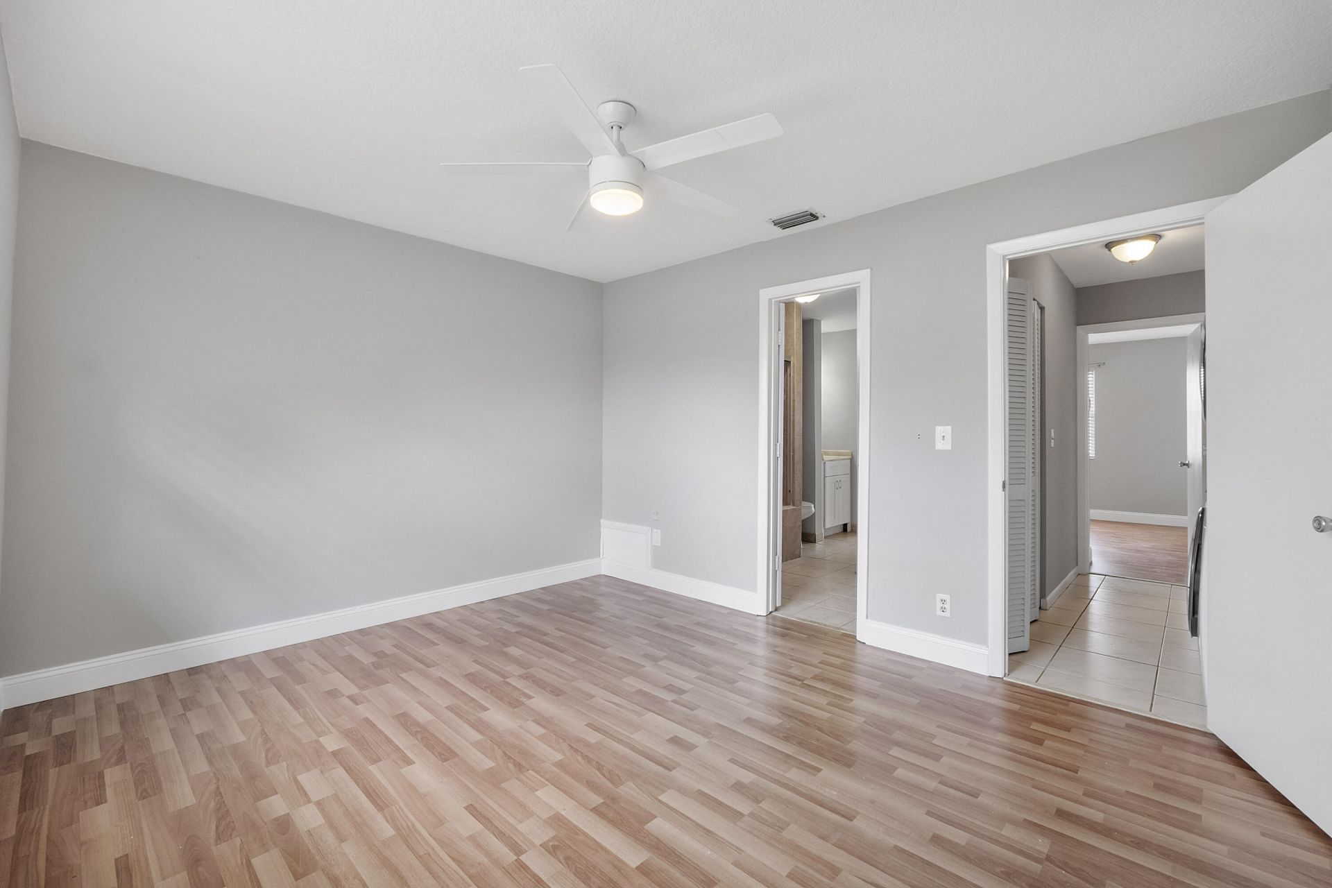 185 SW 3rd Street, Pompano Beach, FL 33060 Photo