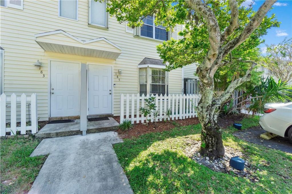 185 SW 3rd Street, Pompano Beach, FL 33060 Photo