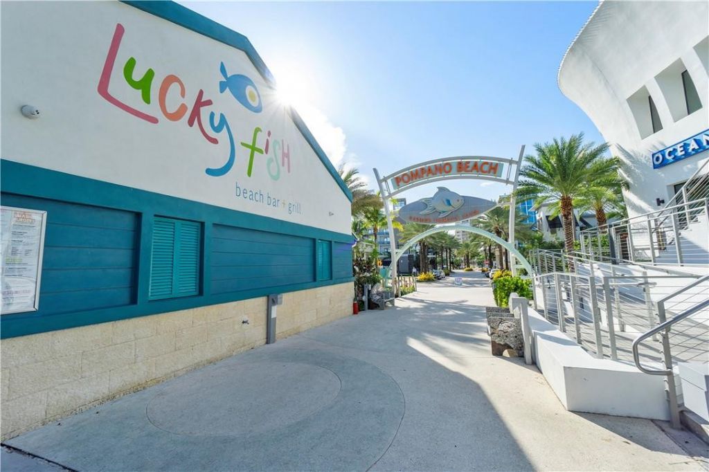 185 SW 3rd Street, Pompano Beach, FL 33060 Photo