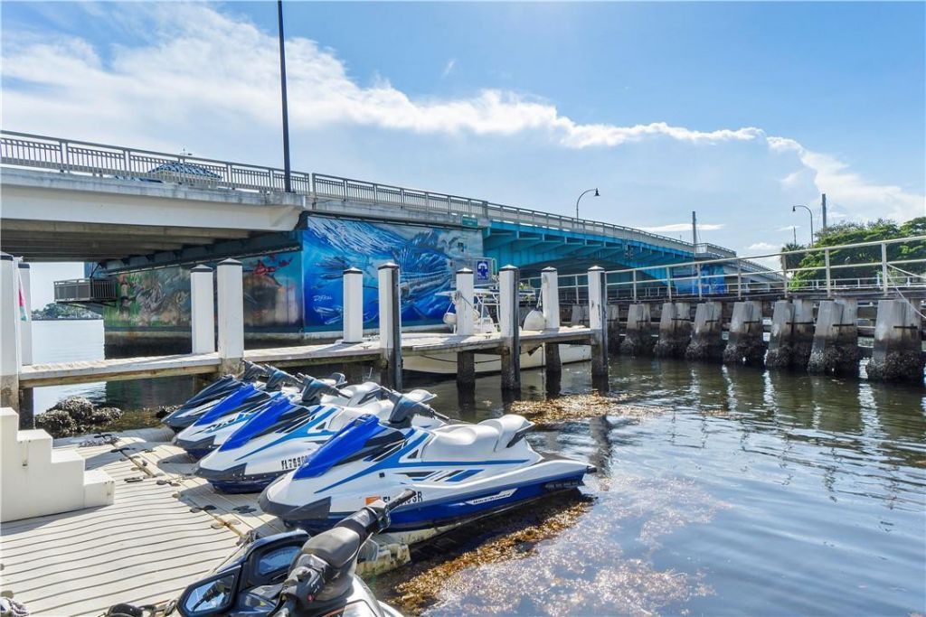 185 SW 3rd Street, Pompano Beach, FL 33060 Photo