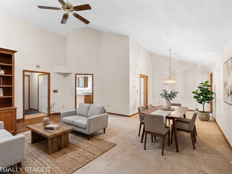 440 Shannon Drive, Wadsworth, OH 44281 Photo 11